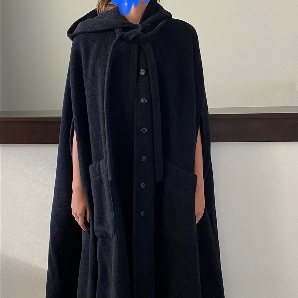 Vintage 1970s Luba Rudenko black heavy wool cape. In excellent condition.